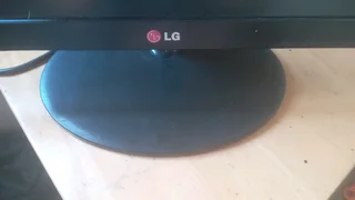 Lg  23en43v fhd led monitor