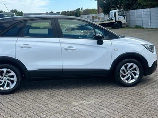 2019 Opel Crossland X Hatchback
