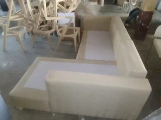 L Shape Couch. 2.5m x 1.8m