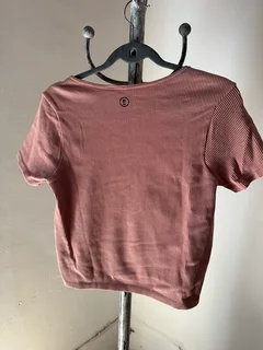 SALE ENDS ON SUNDAY! – Cute Tops, Shirts &amp; Tees (Everything Negotiable!)FIRST COME, FIRST SERVE!