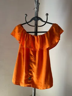 SALE ENDS ON SUNDAY! – Cute Tops, Shirts &amp; Tees (Everything Negotiable!)FIRST COME, FIRST SERVE!