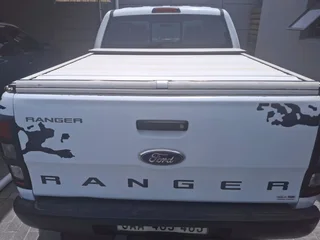 Ford ranger shutter roller