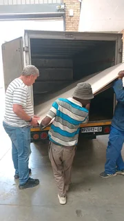 2 Tonne Truck FOR Hire