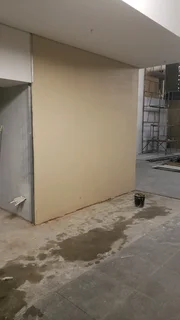 Skimmer available &amp; cornice