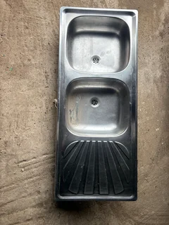 Kitchen sink double
