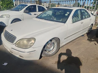Mercedes S320 complete cars x2