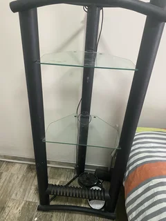 TV SET FOR SALE: GREAT CONDITION