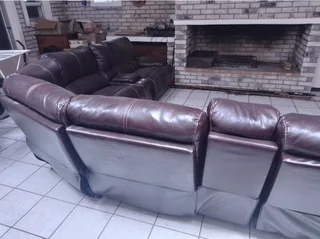 RECLINER COUCHES