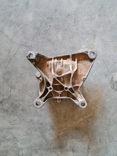 Audi A5 B9 gearbox mounting