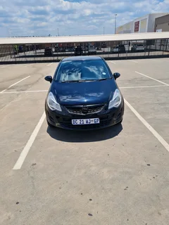 Opel corsa D 2011