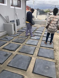 Artificial grass/landscaping/painting/building/ tiling