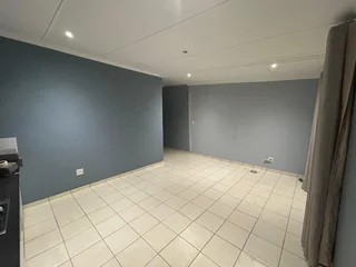 2 BEDROOM COTTAGE AVAILABLE FOR RENT IN  SOPHIATOWN, JOHANNESBURG