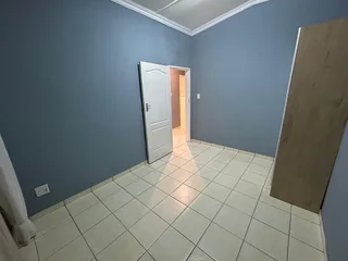 2 BEDROOM COTTAGE AVAILABLE FOR RENT IN  SOPHIATOWN, JOHANNESBURG