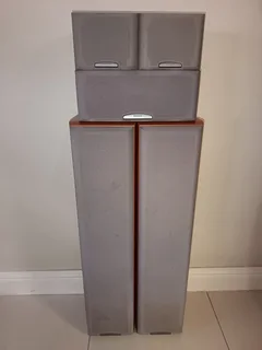 sony str-de497 home theater excellent condition and perfect for any home