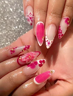 Designer Nails by Savi