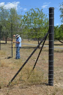 Electric Fence; Supply and Instalation