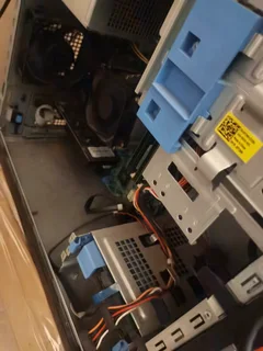 Desktop - Ad posted by Piet Thato