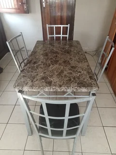 Dining room table and 4 chairs