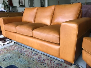 Immaculate 2pc CHOBE STYLE genuine leather lounge suite. (2.2m THREE SEATER plus 1.8m TWO SEATER)
