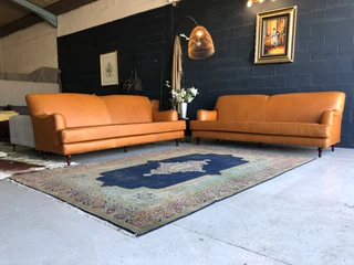 Newly Manufactured 2pc Genuine Leather Classic English Design Lounge Suite. (2 X 2.2m Three Seaters)