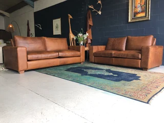Newly Manufactured 2 Piece Full Grain Gemsbok Genuine Leather Casa Design Lounge Suite.