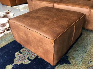 Brand new 2.8m Zambezi genuine leather MARCONI STYLE couch &#43; Modular ottoman (FULL EXOTIC GRAIN)