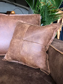 Brand new 2.8m Zambezi genuine leather MARCONI STYLE couch &#43; Modular ottoman (FULL EXOTIC GRAIN)