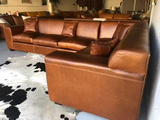 Massive &amp; custom made (3.5m x 2.5m) KARIBA STYLE full gameskin genuine leather corner unit,.