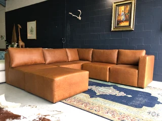 Brand new &amp; versatile (3.4m x 2.5m) MARCONI STYLE genuine leather L-shape modular corner unit.