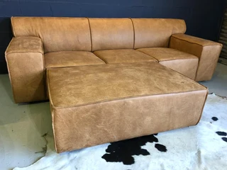 MASSIVE &amp; BULKY 2.6m MARCONI STYLE Zambezi genuine leather couch &#43; modular daybed/ottoman.