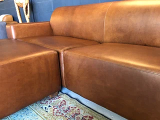 (ON PROMOTION) Newly manufactured 2.2m genuine leather MARCONI STYLE  couch &#43; versatile ottoman