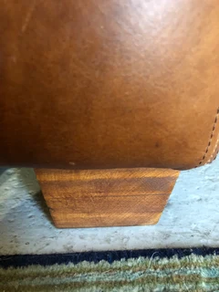 (ON PROMOTION) Newly manufactured 2.2m genuine leather MARCONI STYLE  couch &#43; versatile ottoman