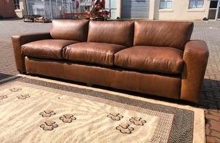 BRAND NEW &amp; LARGE 2.8m  full grain gameskin genuine leather CASA DESIGN five seater couch.