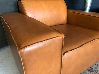 (ON PROMOTION) Brand new MARCONI STYLE genuine leather oversize &amp; bulky single seater armchair.