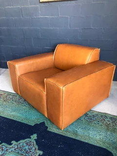 (ON PROMOTION) Brand new MARCONI STYLE genuine leather oversize &amp; bulky single seater armchair.