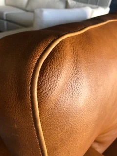 Brand new 2pc GATES TO AFRICA DESIGN gameskin genuine leather lounge suite. (3 &amp; 2 SEATER SOFAS)