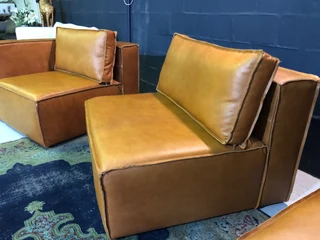 Brand new &amp; extremely large 3m MARCONI STYLE full genuine leather three division modular sofa.