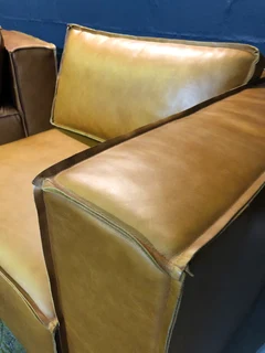 Brand new &amp; extremely large 3m MARCONI STYLE full genuine leather three division modular sofa.