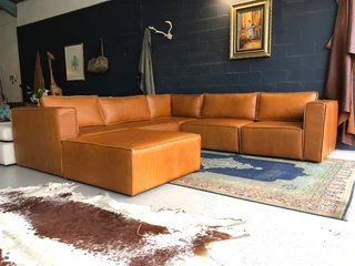 Brand New & Massive (3m X 3m X 2m) Marconi Style Full Grain Genuine Leather U-shape Modular Unit