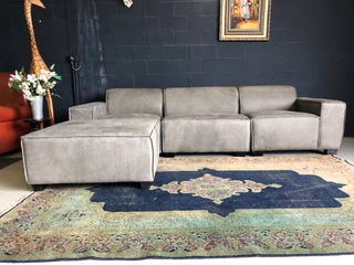 Newly Manufactured (3m X 2m) Marconi Genuine Leather Daybed Modular Unit. (zambezi Graphite Grey)