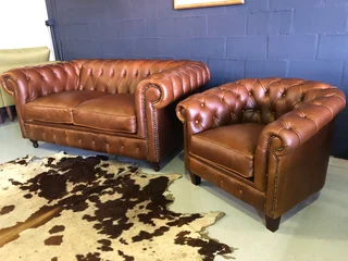 (on Promotion) 2pc Genuine Leather Chesterfield Lounge Suite. (1 X Two Seater Plus 1 X Tubchair)