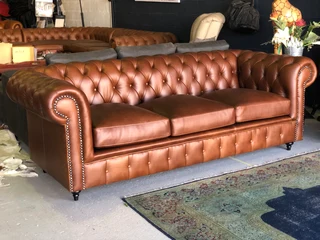 (ON PROMOTION) brand new 2pc genuine Leather CHESTERFIELD lounge suite, (2 x 2.2m THREE SEATER SOFAS