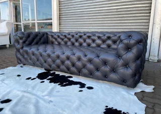 Luxurious & Modern Design 2.3m Genuine Leather Cuban Chesterfield Three Seater Sofa, Brand New