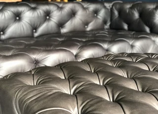 A massive 2.8m genuine leather CUBAN STYLE CHESTERFIELD five seater sofa plus modular daybed ottoman