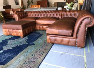 Brand New (3m X 2m) Traditional Chesterfield  genuine Leather Corner Unit Plus 1m Storage Ottoman.