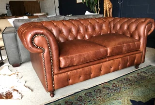 (on Promotion) Brand New 1.9m  vintage Style Genuine Leather Two Seater Chesterfield Couch.