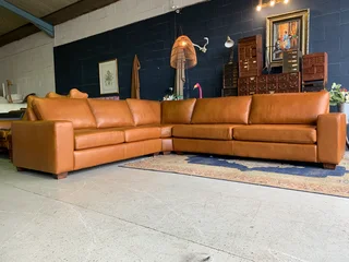 A Magnificent & Massive (3m X 2.7m)  genuine Leather Casa Design L-shape Corner Lounge Suite.