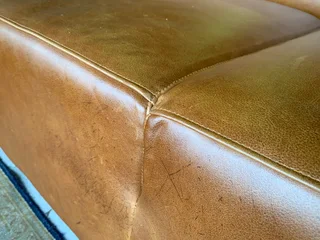 (ON PROMOTION) Large &amp; magnificent (3m x 2m) MARCONI STYLE genuine leather L-shape daybed unit.