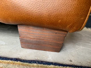 (ON PROMOTION) Large &amp; magnificent (3m x 2m) MARCONI STYLE genuine leather L-shape daybed unit.