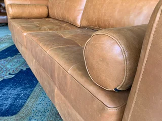 Brand new 2.3m genuine leather HOXSTON STYLE three seater sofa plus 2 x FREE ROUND BOLSTER CUSHIONS)